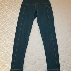 prAna blue-ish teal High-Waisted ribbed pocket Yoga Pants